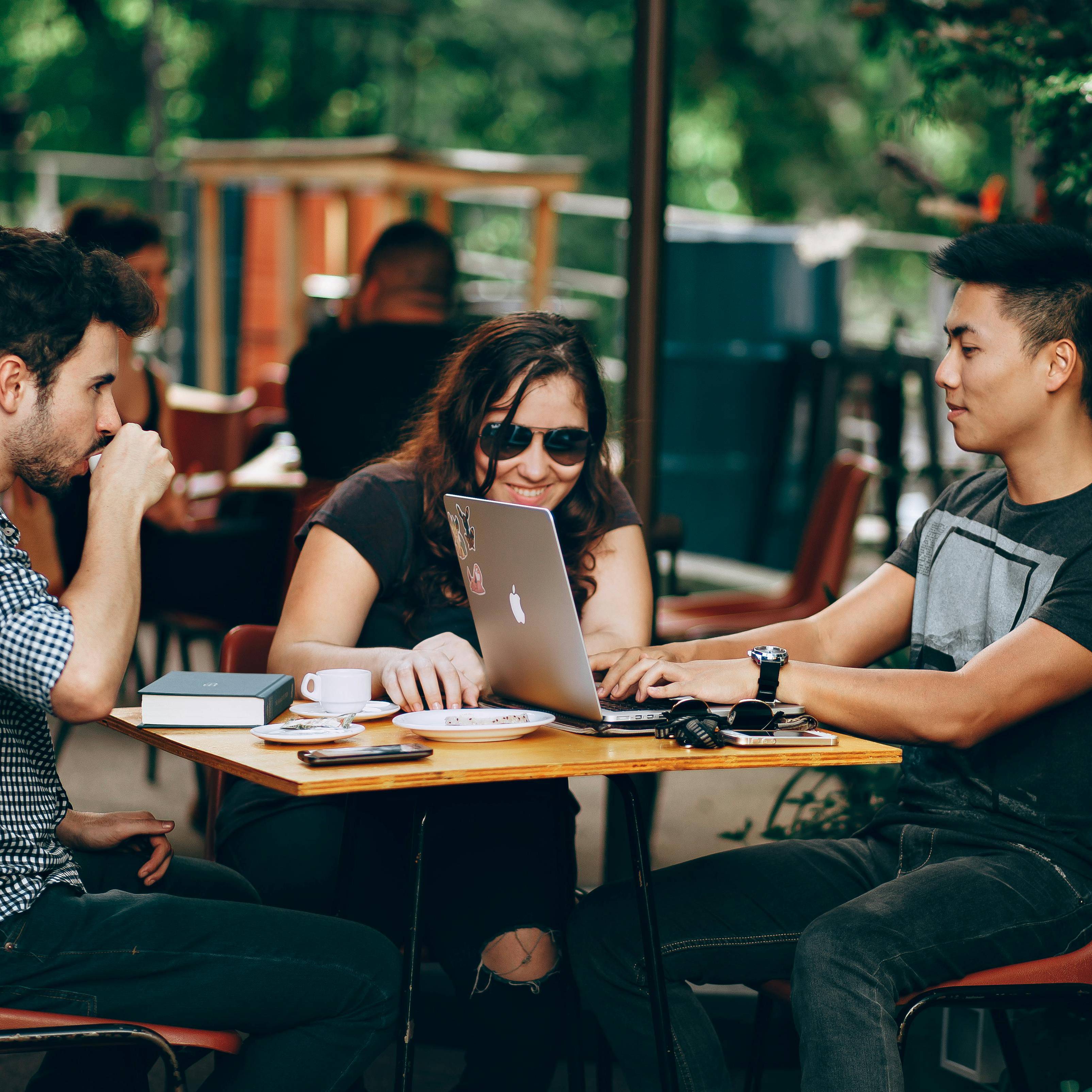 people meeting in a cafe